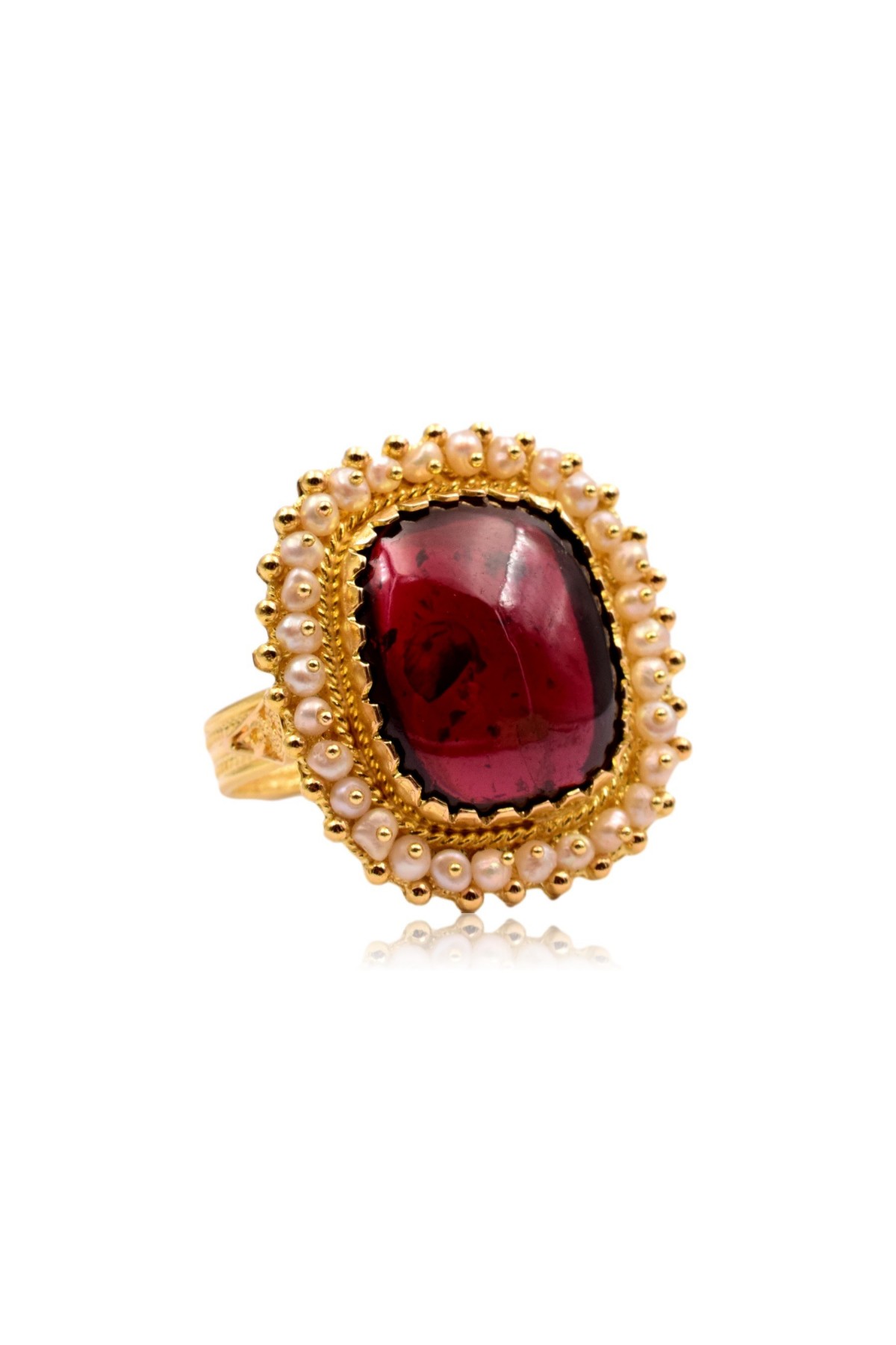 Anello granato cabochon